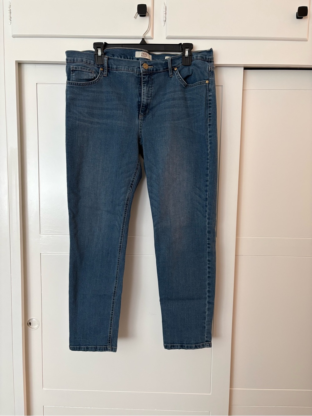 Vintage America Women Jeans Slim Straight cropped in Blue